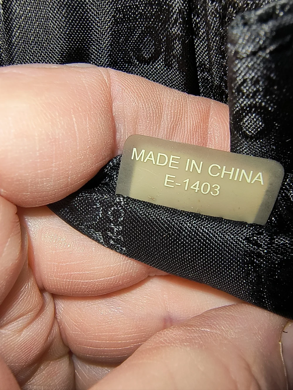 Michael Kors Fulton Large Black Leather Shoulder Bucket Bag EUC - Picture 11 of 13